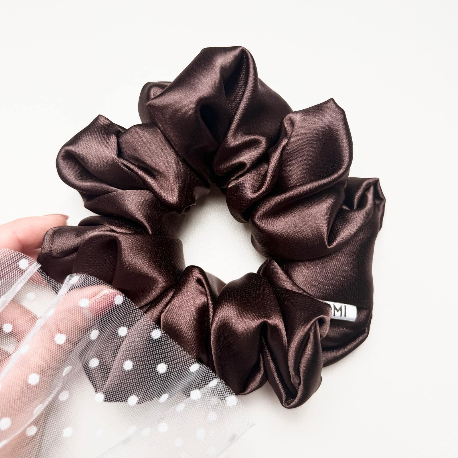 Emma Classic Scrunchie